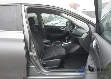 2017 Nissan Sentra Sr z USA, uszkodzony, nr VIN 3N1AB7AP8HY362391